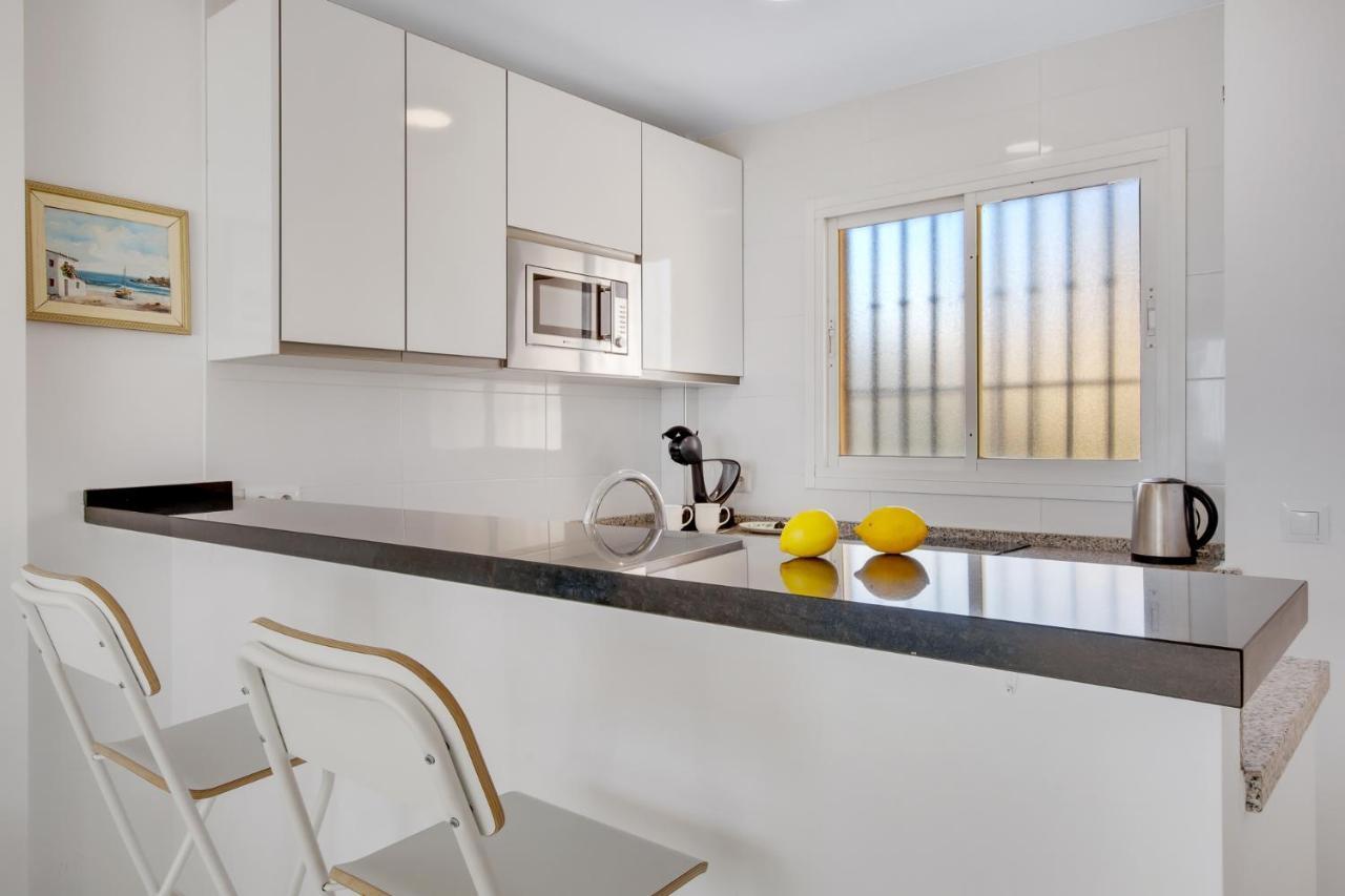 Erisa 59 By Ivi Real Estate Apartment Torremolinos Luaran gambar